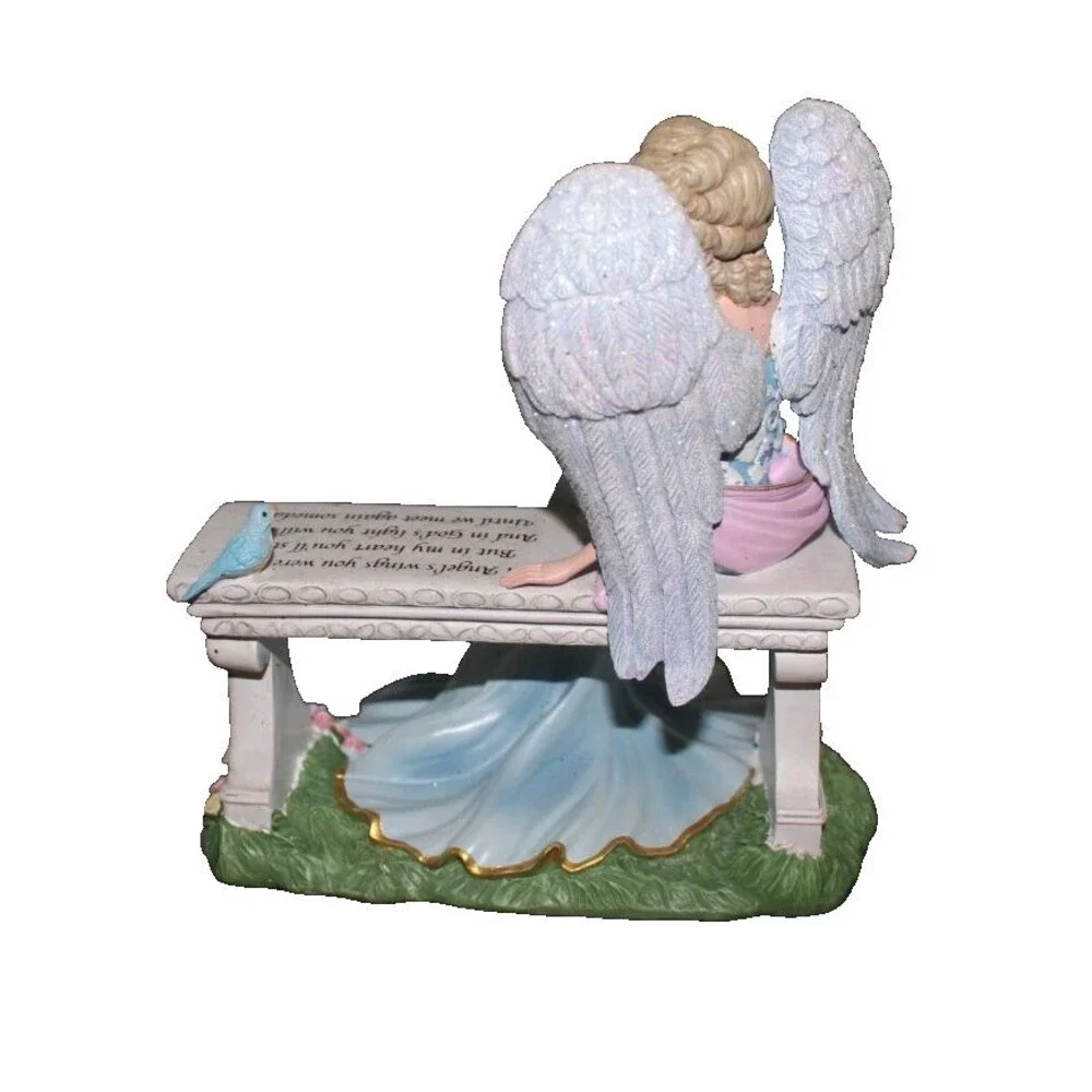 Thomas Kinkade Remembrance Angel Figurine with Swarovski Crystal